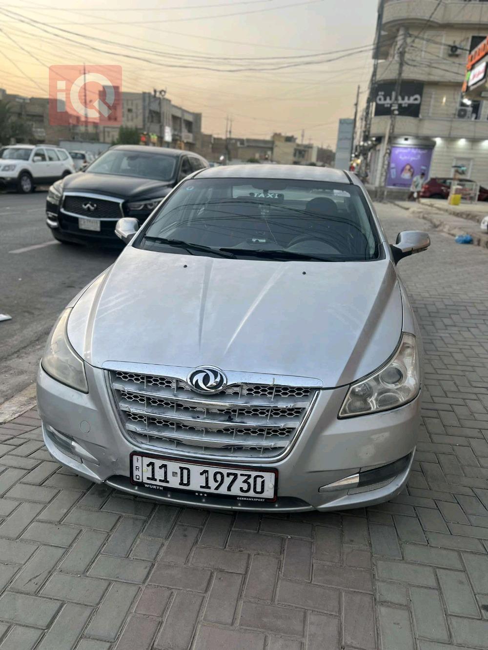 Dongfeng S30
